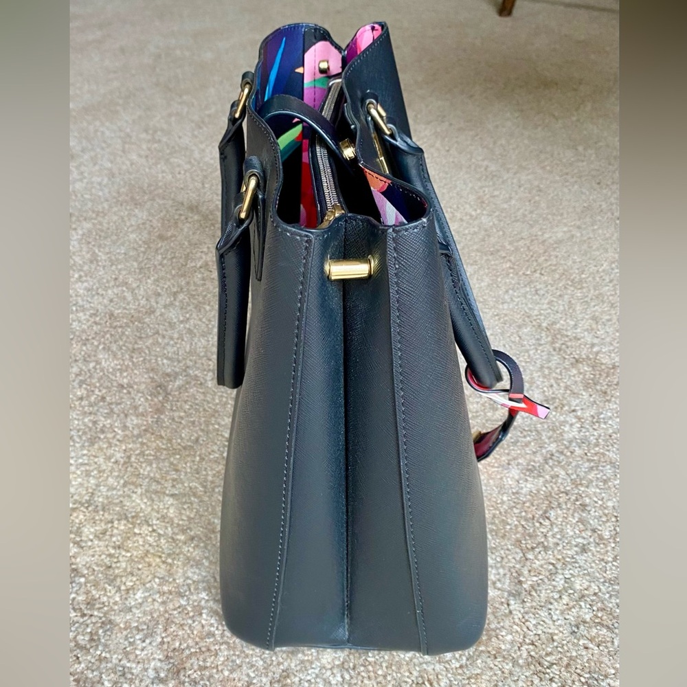 Trina Turk Bag - Picture 13 of 16